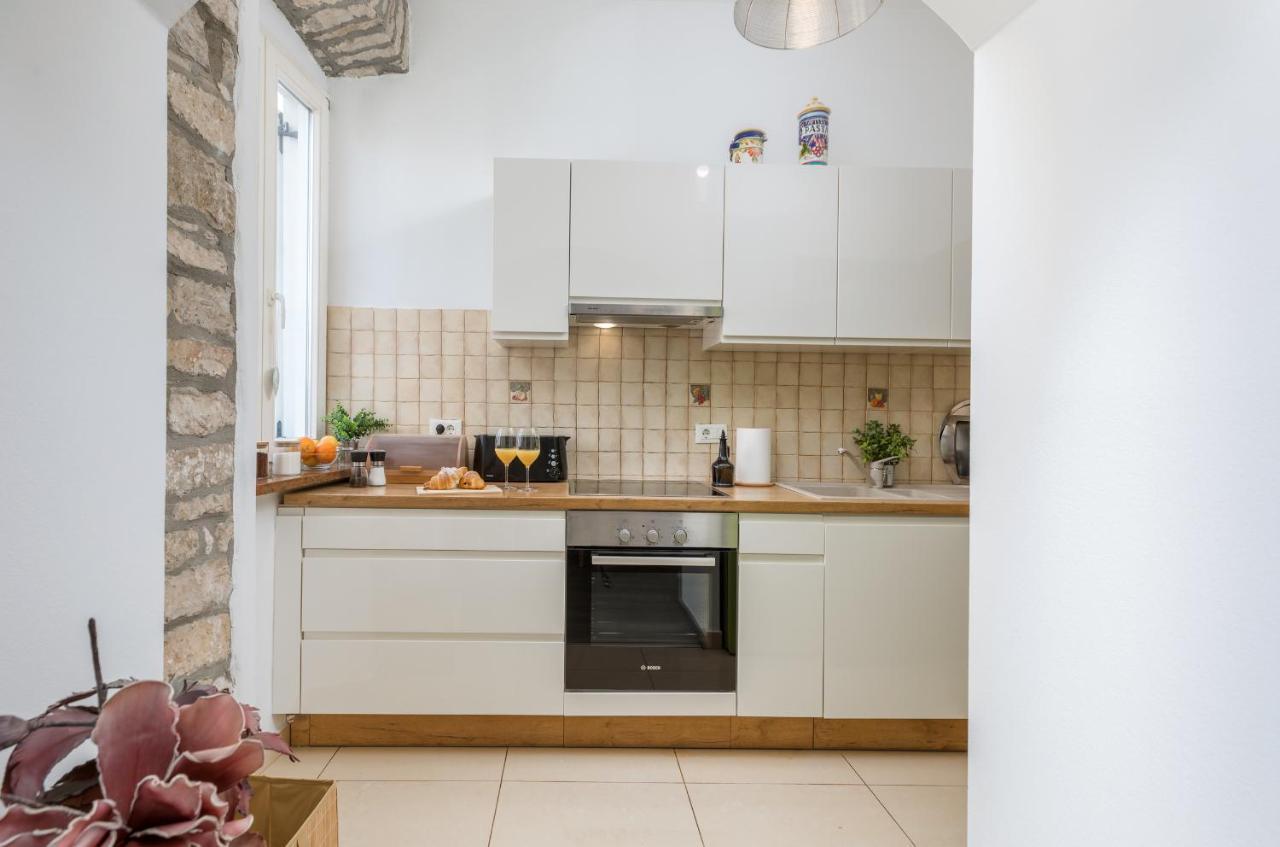Apartment Augusto - Sea View Πούλα Εξωτερικό φωτογραφία